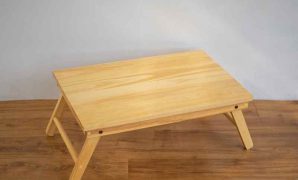 Meja Belajar Portable Kayu